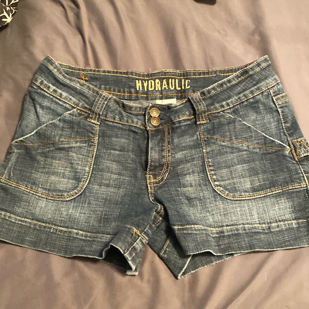 Hydraulic Jean shorts